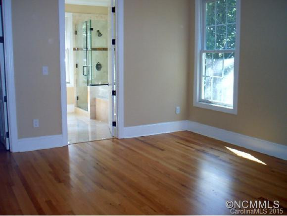 395 PENLAND ST. - Photo 7