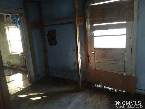 28 Main Street - Photo 6