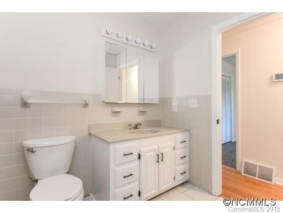 329 Dix Creek Rd #2 - Photo 15