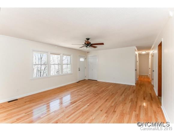 329 Dix Creek Rd #2 - Photo 3
