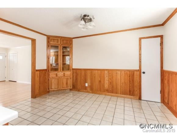 329 Dix Creek Rd #2 - Photo 5
