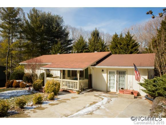 3 Galahad Place