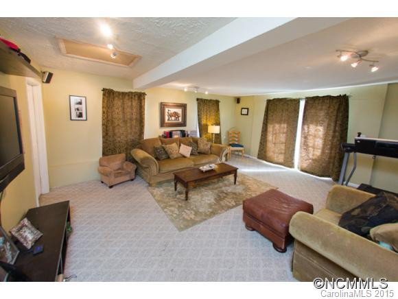 3 Galahad Place - Photo 4