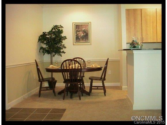 1000 Olde Eastwood Village BlvdA108 - Photo 2