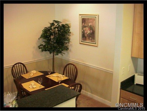 1000 Olde Eastwood Village BlvdA108 - Photo 5