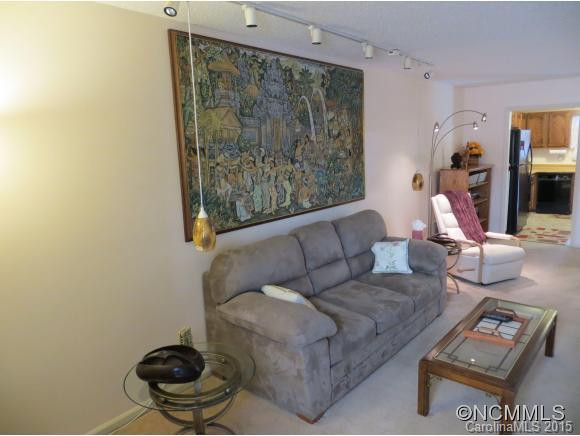 25 Loganwood - Photo 3