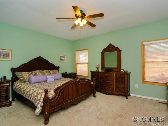 2072 EMMAS GROVE ROAD - Photo 8