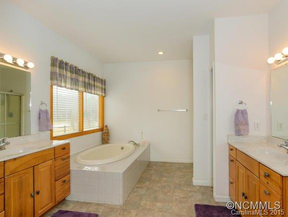 2072 EMMAS GROVE ROAD - Photo 9