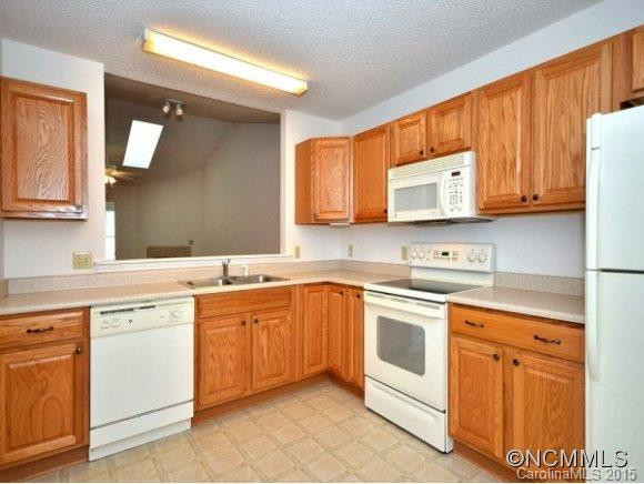2204 Deermouse Way - Photo 4