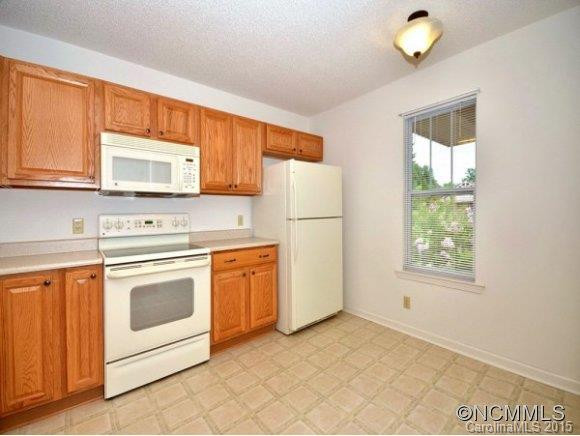 2204 Deermouse Way - Photo 5