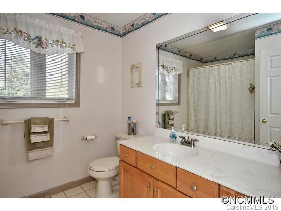 17 SWEETWATER OAKS DRIVE - Photo 13
