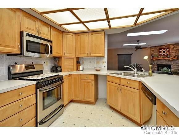 17 SWEETWATER OAKS DRIVE - Photo 5