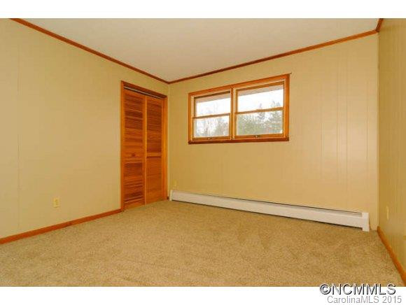 2586 BULL CREEK ROAD - Photo 13