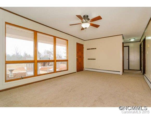 2586 BULL CREEK ROAD - Photo 5