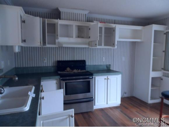 140 Folsom Drive - Photo 3