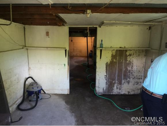 186 Jarrett Road - Photo 13