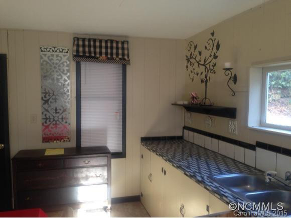 186 Jarrett Road - Photo 9