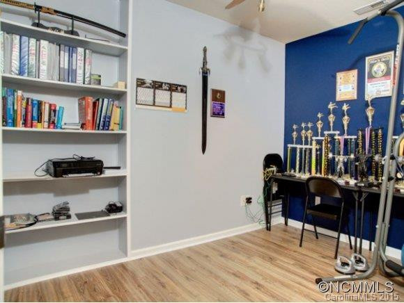172 CHESHIRE WAY - Photo 12