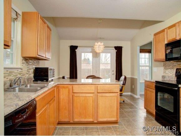 172 CHESHIRE WAY - Photo 5