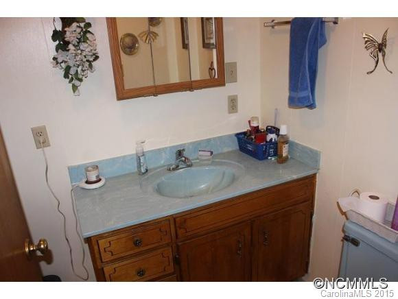 384 Dee Silvers Lane - Photo 7