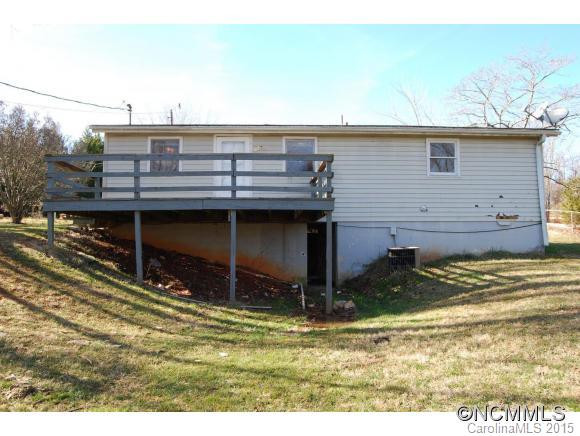 138 Fairview Ave. - Photo 3