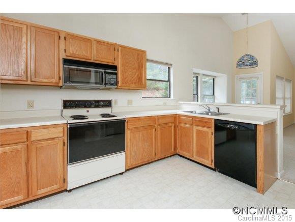 121 Cimarron Drive - Photo 5
