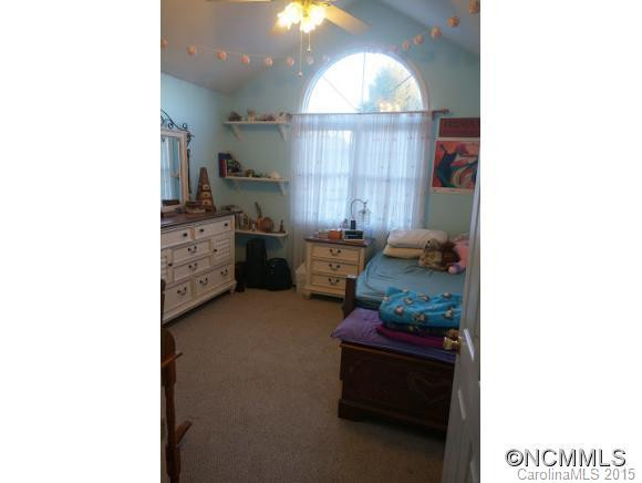 50 Sierra Dr - Photo 12