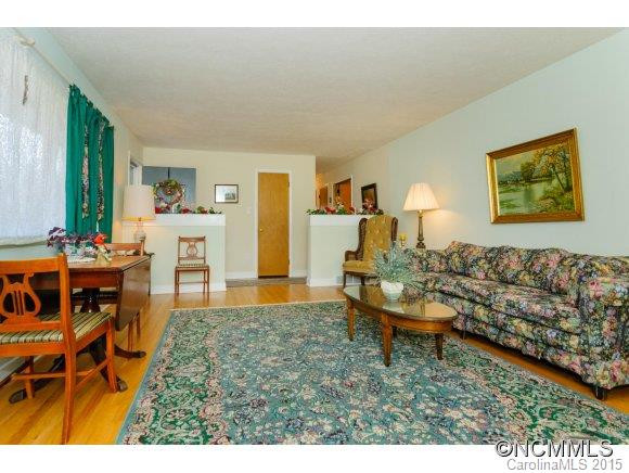 20 Deanwood Circle - Photo 4