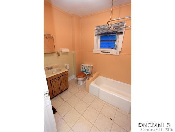 72 Woodlawn - Photo 14