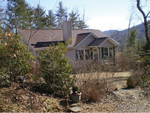 424 Emerald Hills Drive - Photo 2