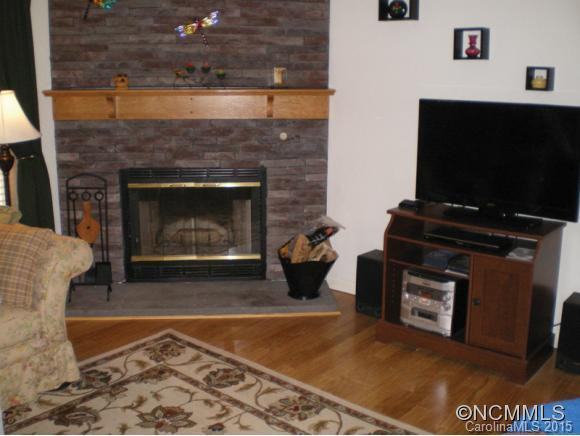 424 Emerald Hills Drive - Photo 8