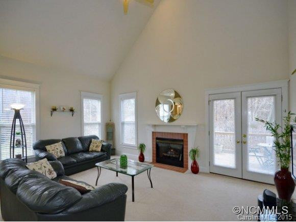 1329 Heathbrook Circle - Photo 2