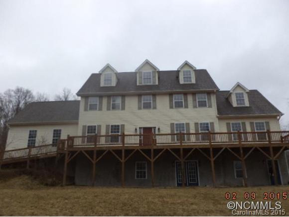 15 Eastwind Lane