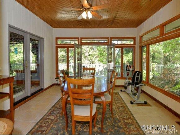405 CLAREMONT DRIVE - Photo 5
