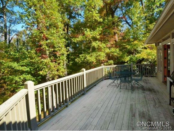 405 CLAREMONT DRIVE - Photo 6