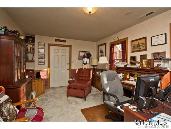 20 Shady Brook Ln - Photo 16