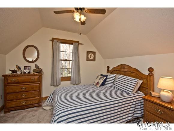 20 Shady Brook Ln - Photo 17