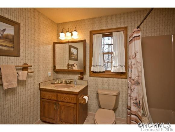 20 Shady Brook Ln - Photo 19
