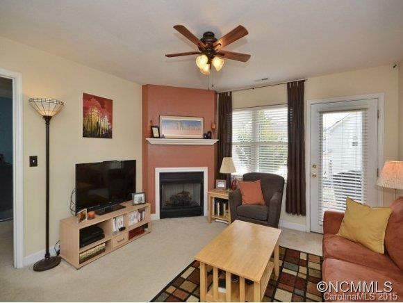 402 OLDE COVINGTON WAY - Photo 2
