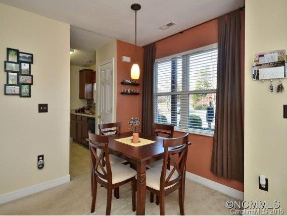 402 OLDE COVINGTON WAY - Photo 4