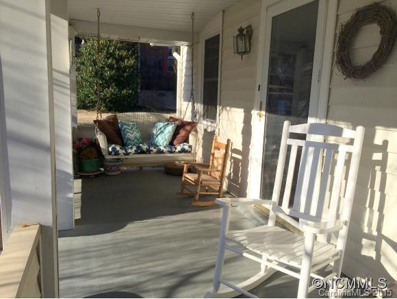 17 Killian Road - Photo 3