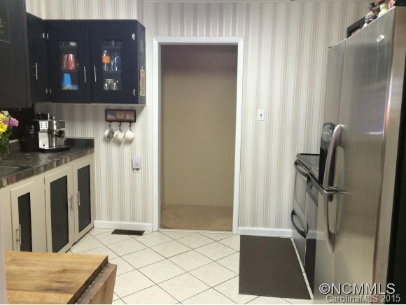 17 Killian Road - Photo 5