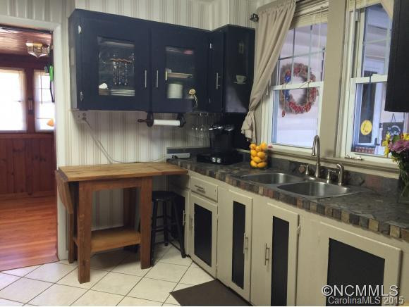 17 Killian Road - Photo 6