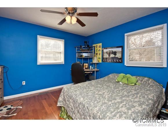 2 Daniel Dr - Photo 12