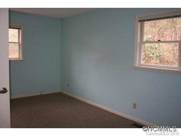 172 Surry Lane - Photo 10