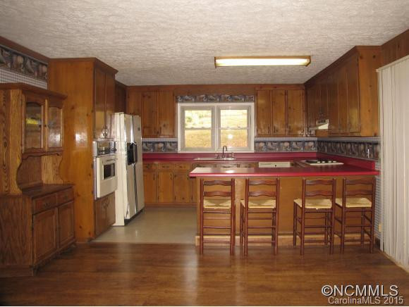 52 Meadowbrook Drive - Photo 4