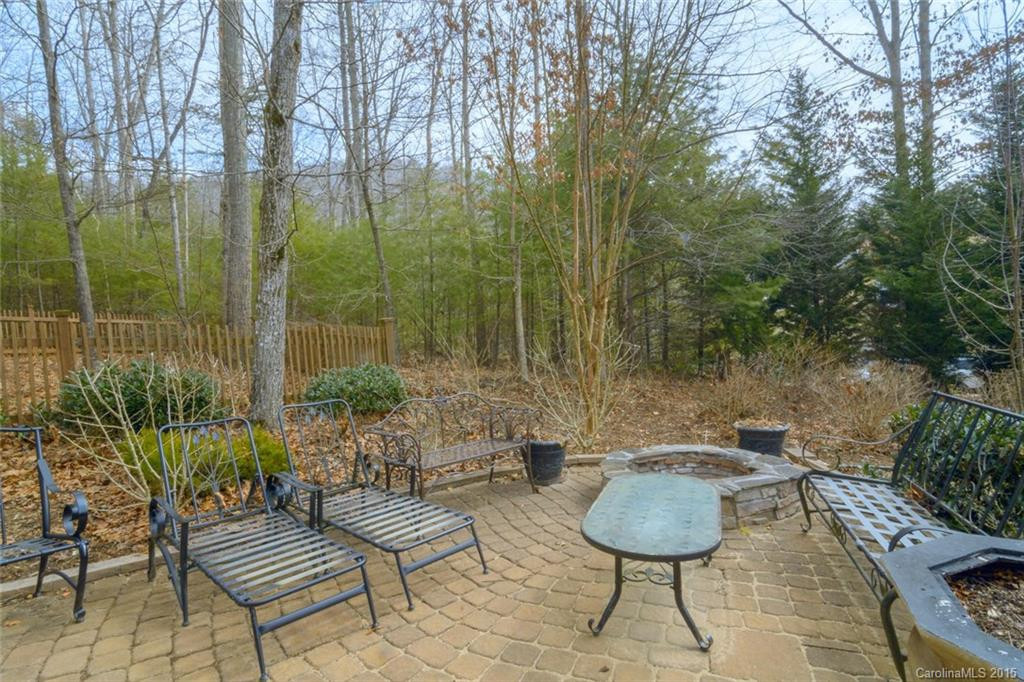 135 Schenck Parkway - Photo 24