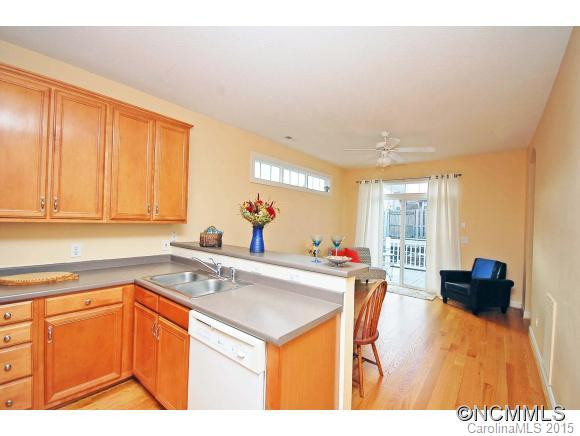 110 Village Greenway - Photo 10