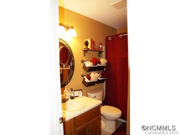 552 Summit Drive - Photo 23