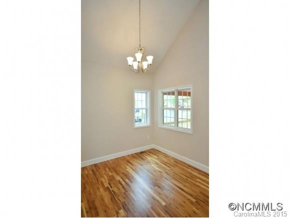 54 SAPLING LANE - Photo 6